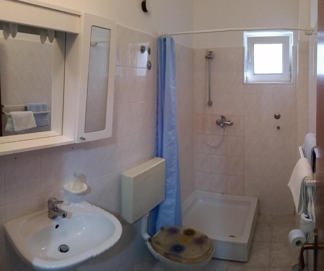 Apartments "Ruza" Vodice Exterior photo