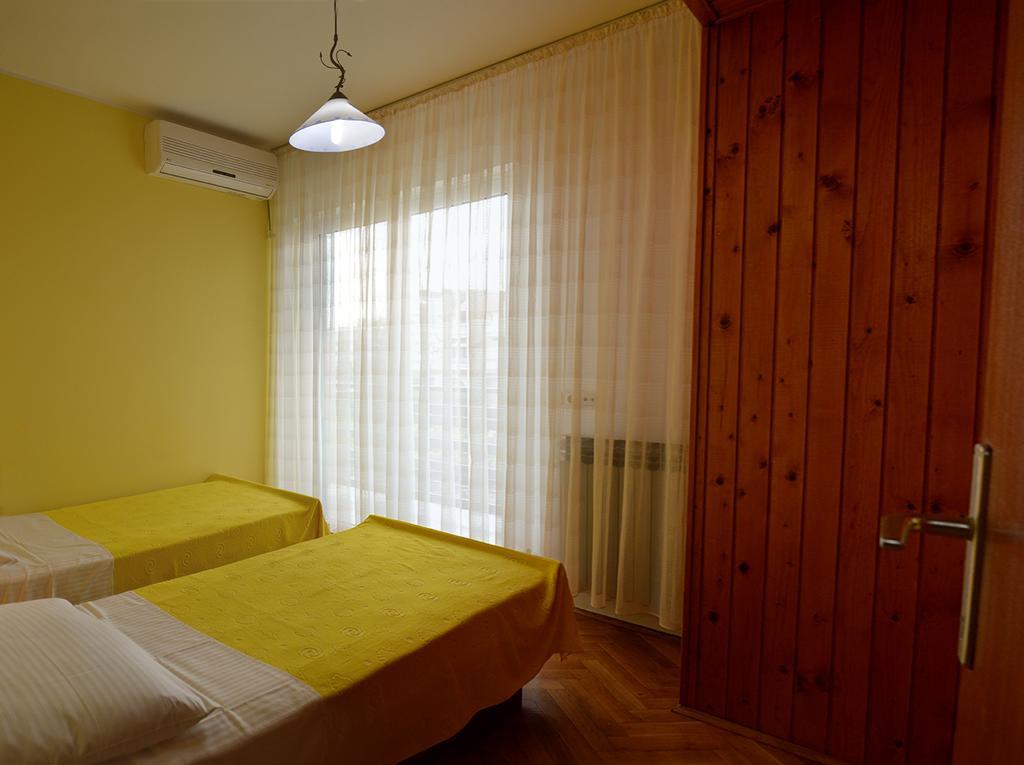 Apartments "Ruza" Vodice Exterior photo