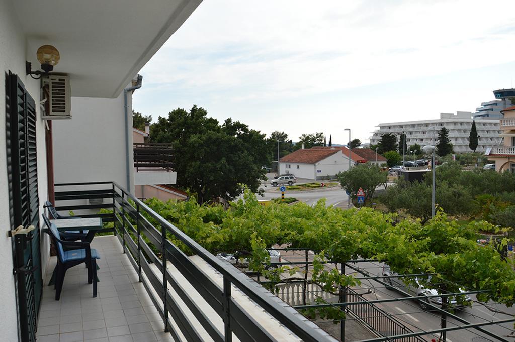 Apartments "Ruza" Vodice Exterior photo
