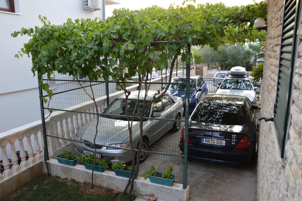 Apartments "Ruza" Vodice Exterior photo
